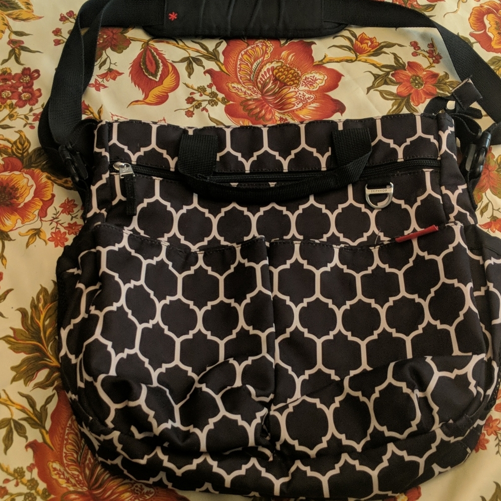 Skip hop diaper bag